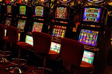 Live Dream Catcher wheel with numbered segments and betting interface